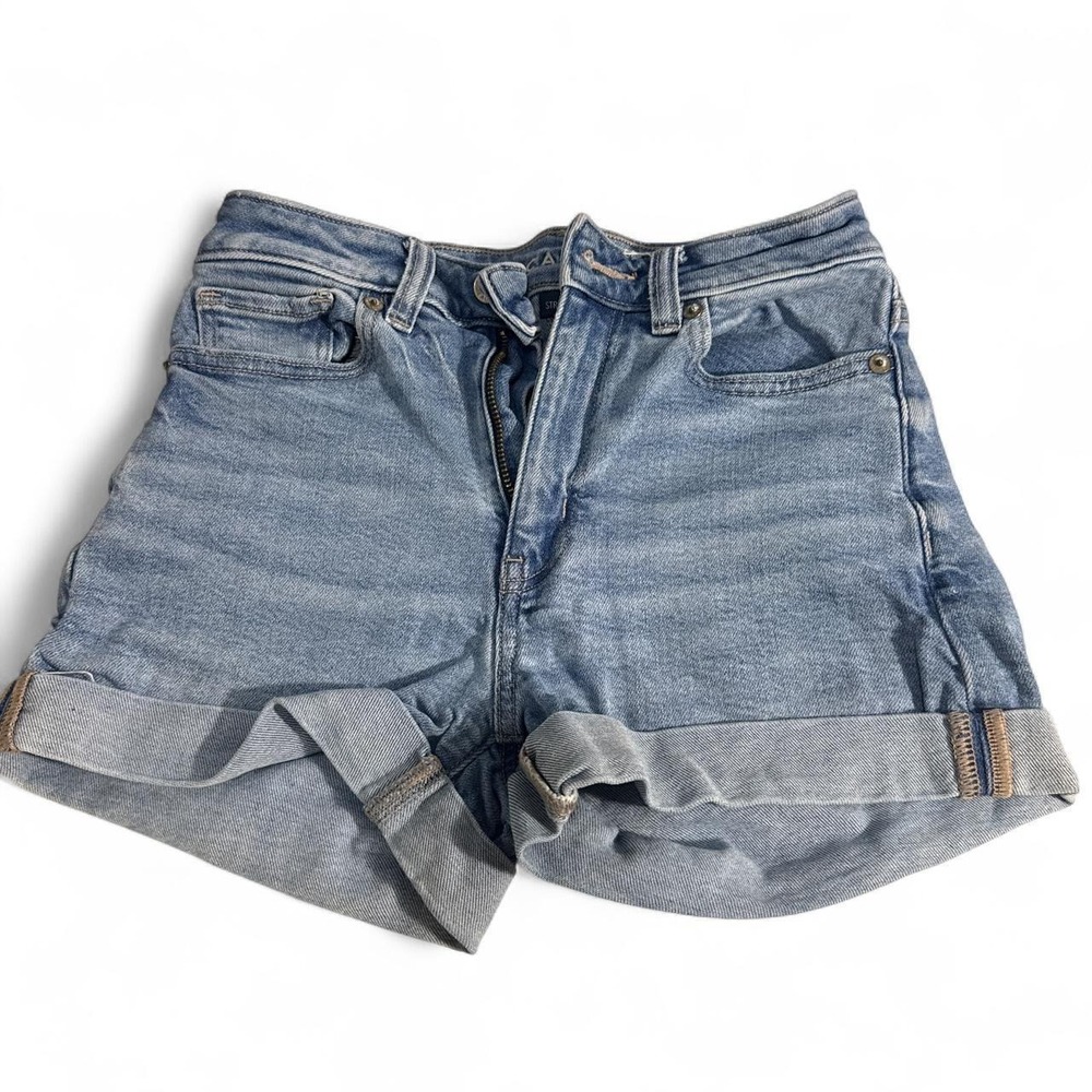 American Eagle Outfitters Light Wash Stretch Denim Cuffed Shorts Womens 000